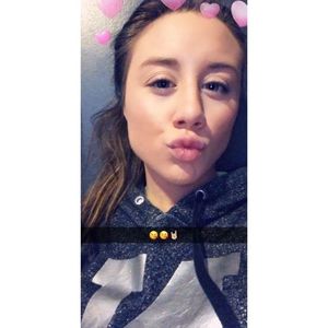 Meet your Posher, Heidi